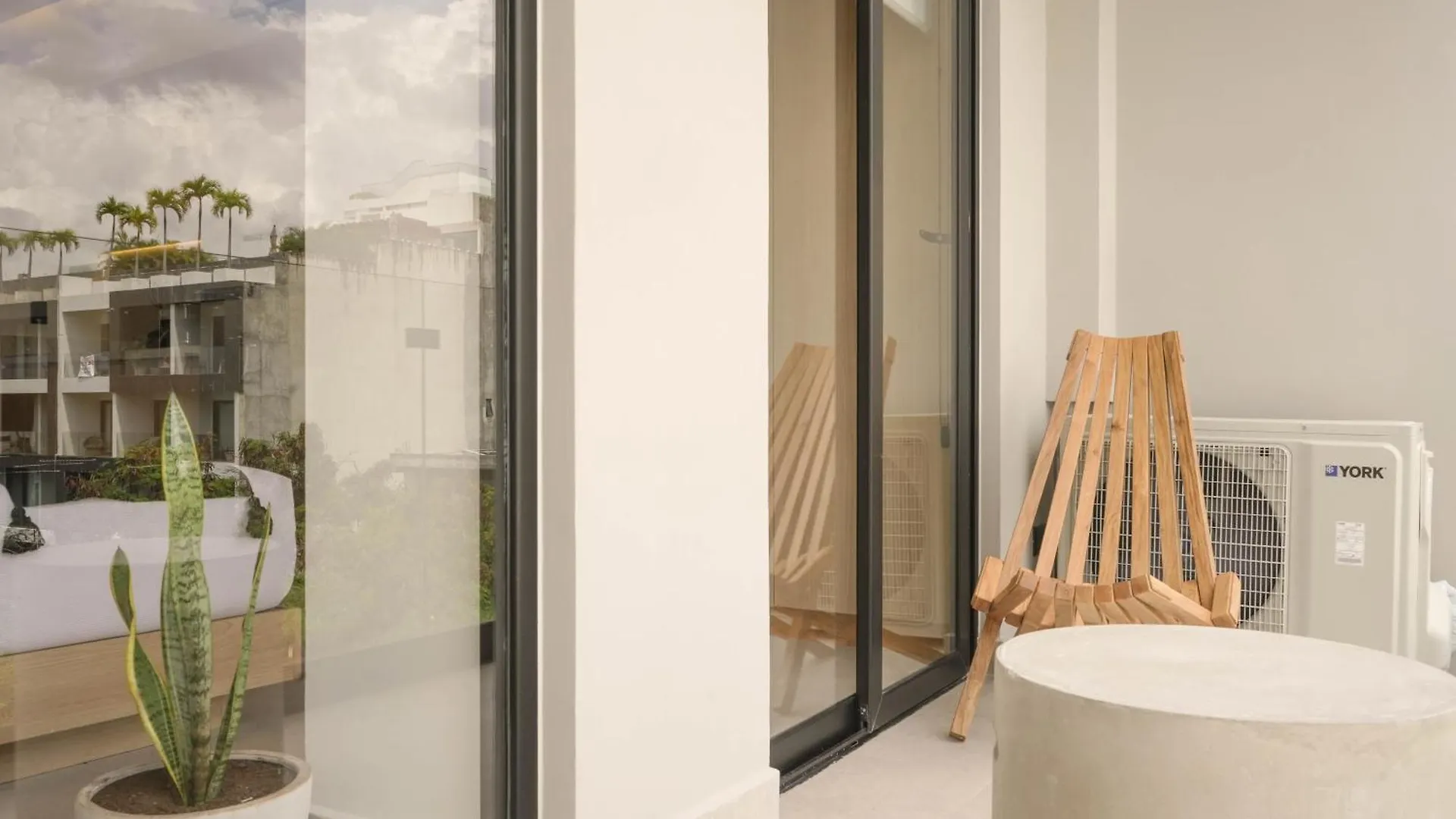Macondo Quinta Avenida Residences Playa del Carmen Mexiko