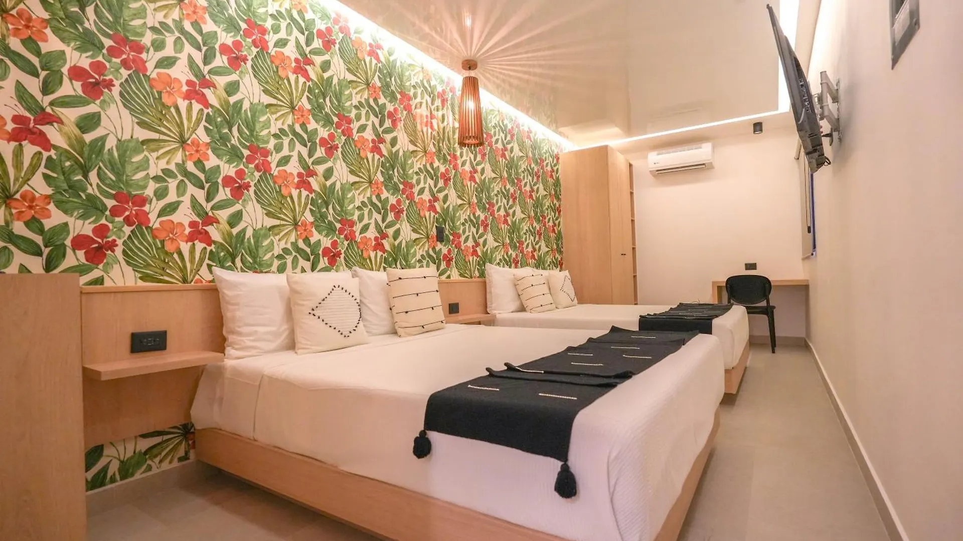 Hotel Macondo Quinta Avenida Residences Playa del Carmen