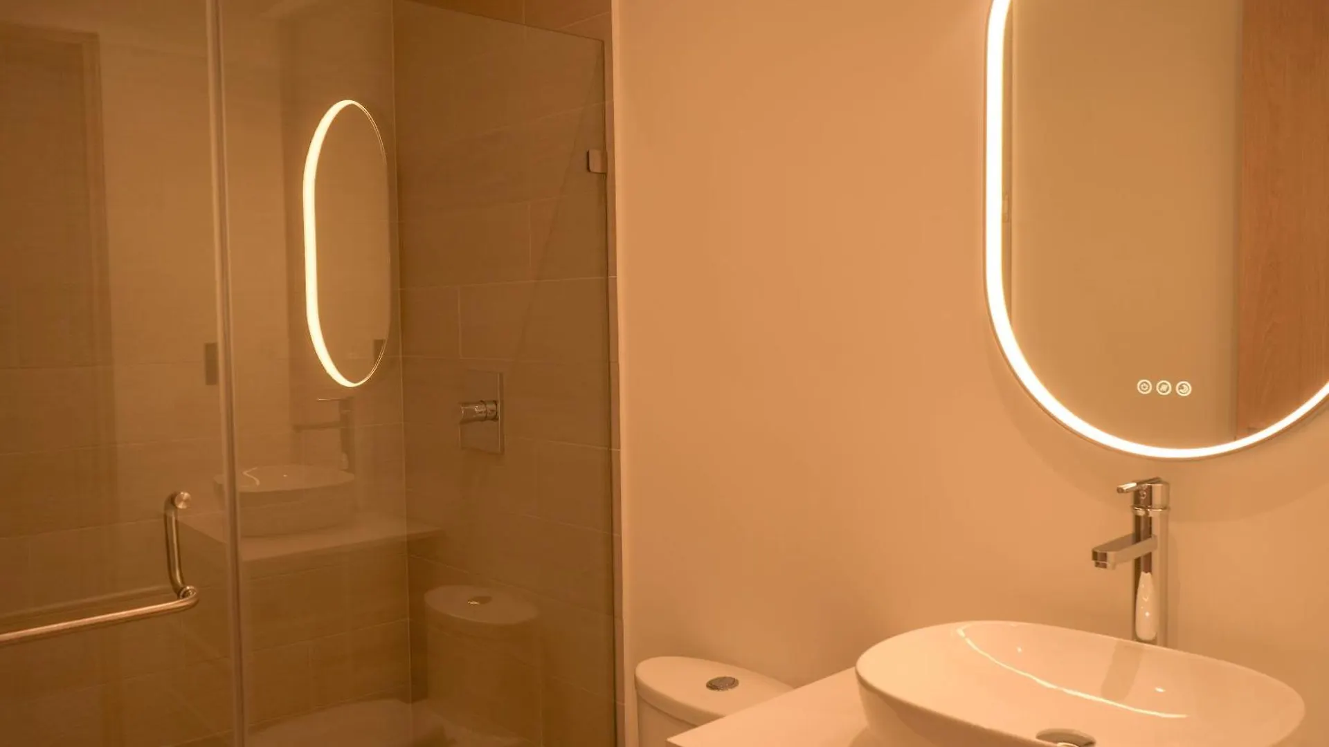 Macondo Quinta Avenida Residences プレヤデルカーメン ホテル