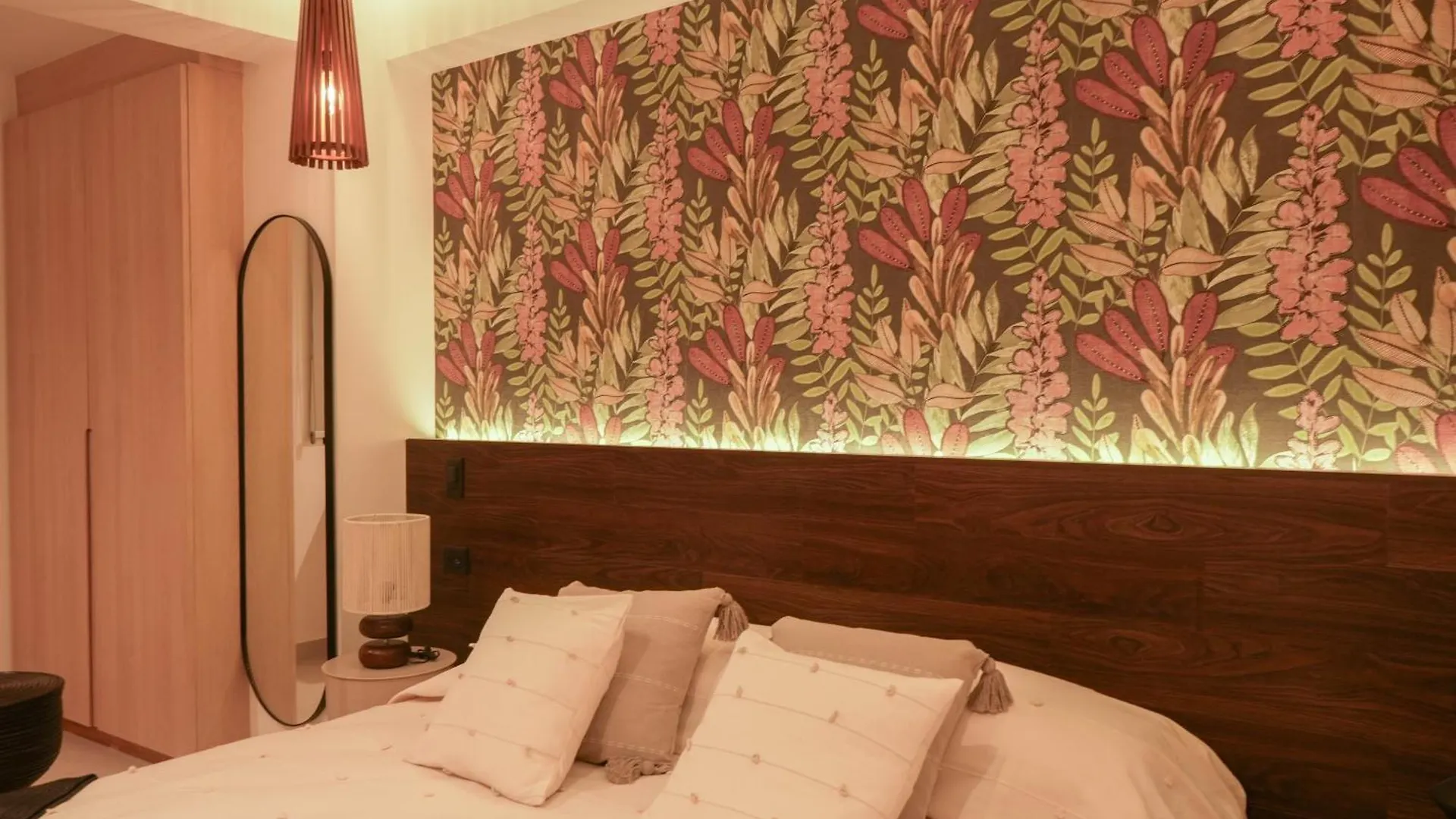 Macondo Quinta Avenida Residences プレヤデルカーメン ホテル