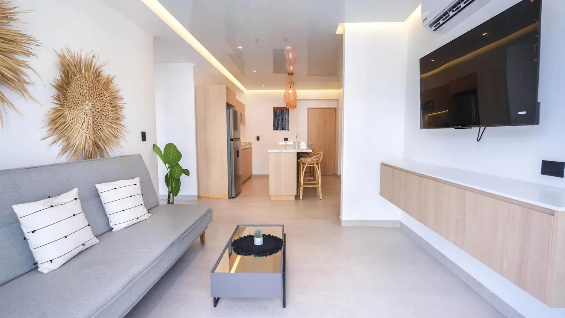 Macondo Quinta Avenida Residences プレヤデルカーメン