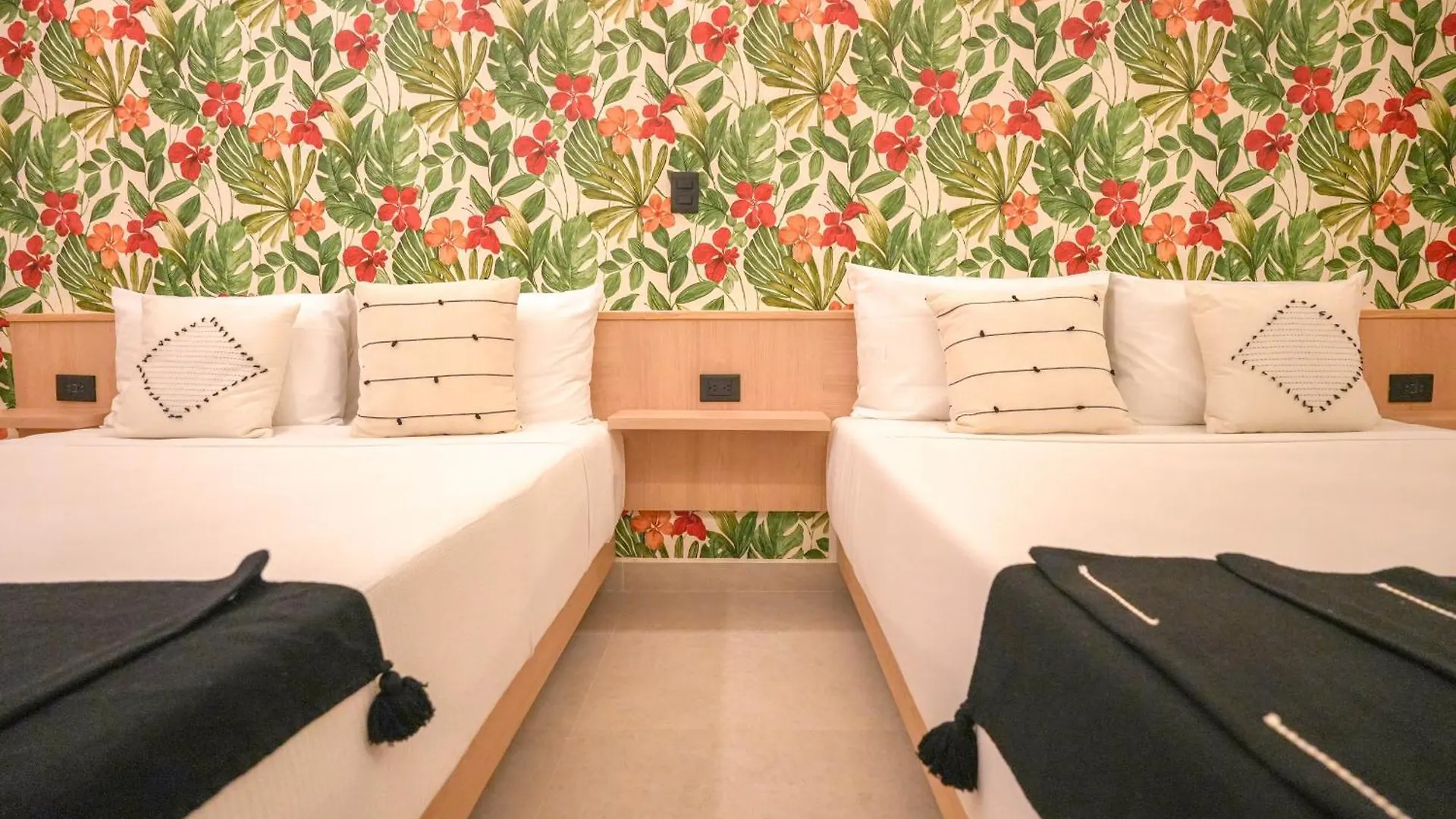 ホテル Macondo Quinta Avenida Residences プレヤデルカーメン