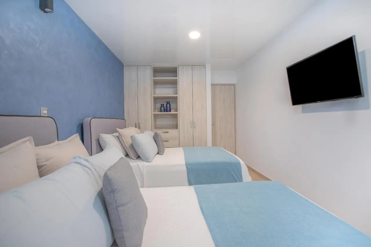 Macondo 5th Av Playa del Carmen Hotel
